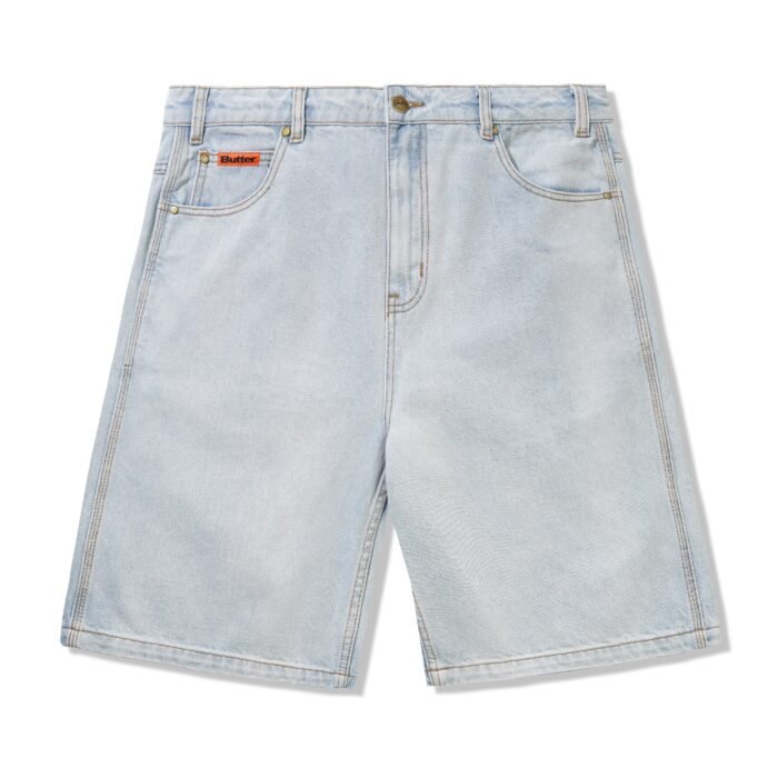 BaggyDenimShortsLightBlue1 d977fc61 1be9 4a36 8d34 3febc6fcbb97.jpg